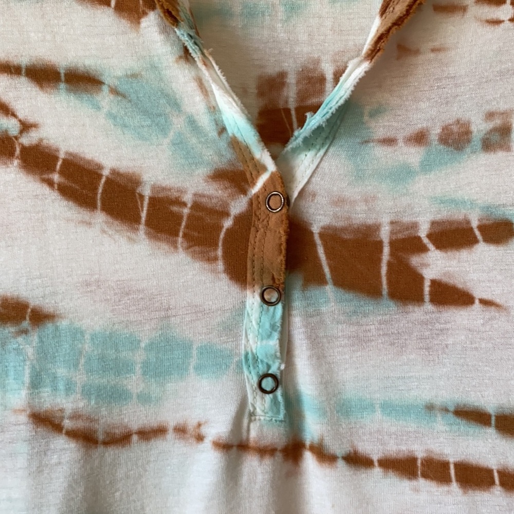 🌊 NEW ‼️ YOUNG FABULOUS & BROKE TYE/DYE BEACH TOP - Picture 6 of 13